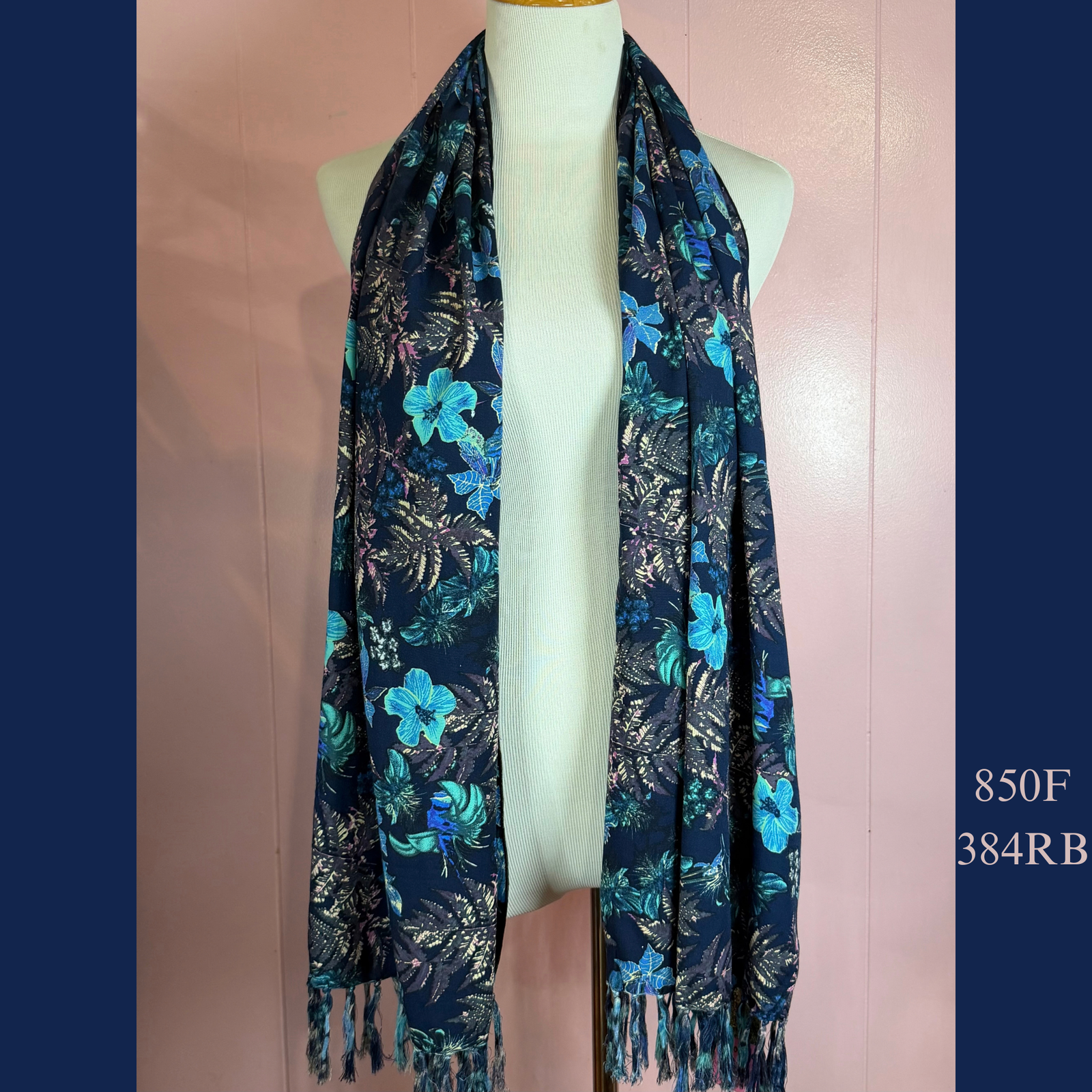 850F - 384RB, Fringed Scarf