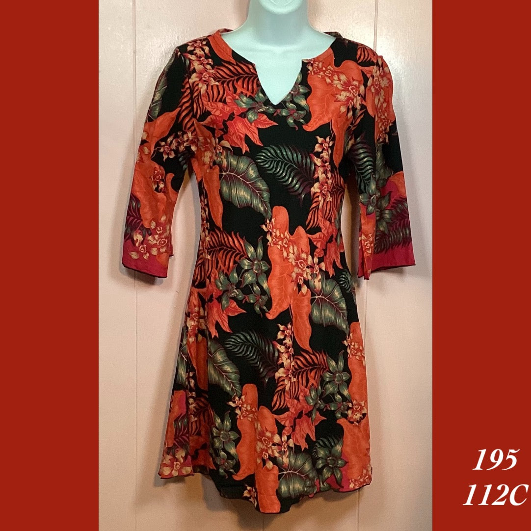 195 - 112C , Tunic dress with 3/4 sleeve