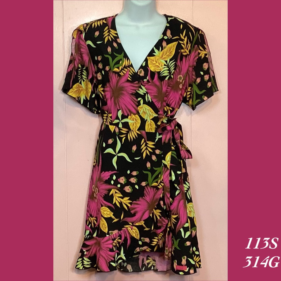 113S - 314G , Wide sleeve wrap dress with pockets