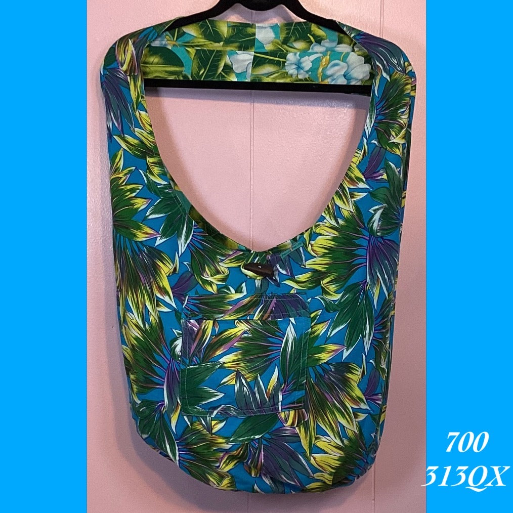 700 - 313QX , Reversible bag with zipper pockets on both sides