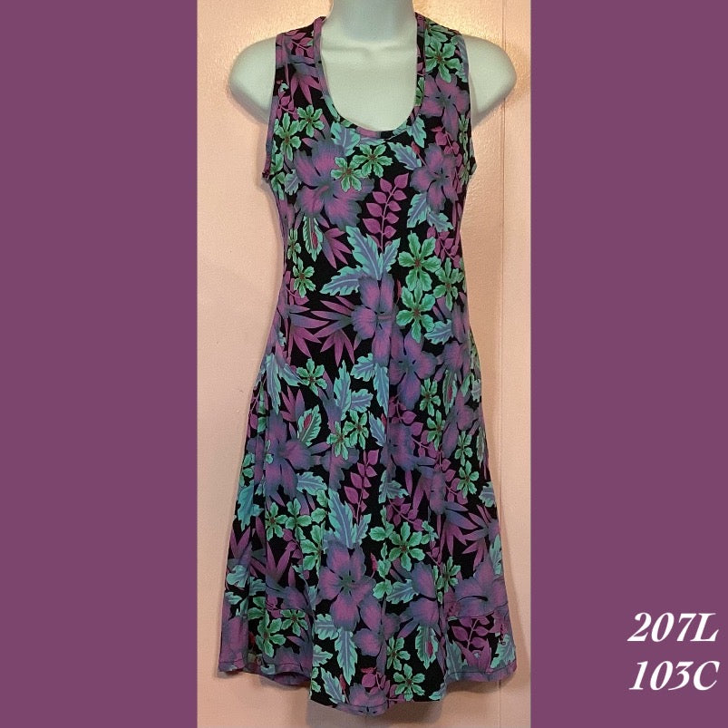 207LX - 103C , Relaxed fit pocket dress plus size