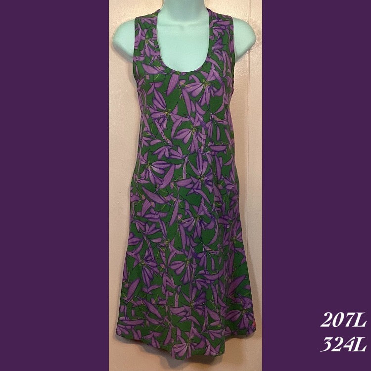 127 - 324L , Relaxed fit pocket dress