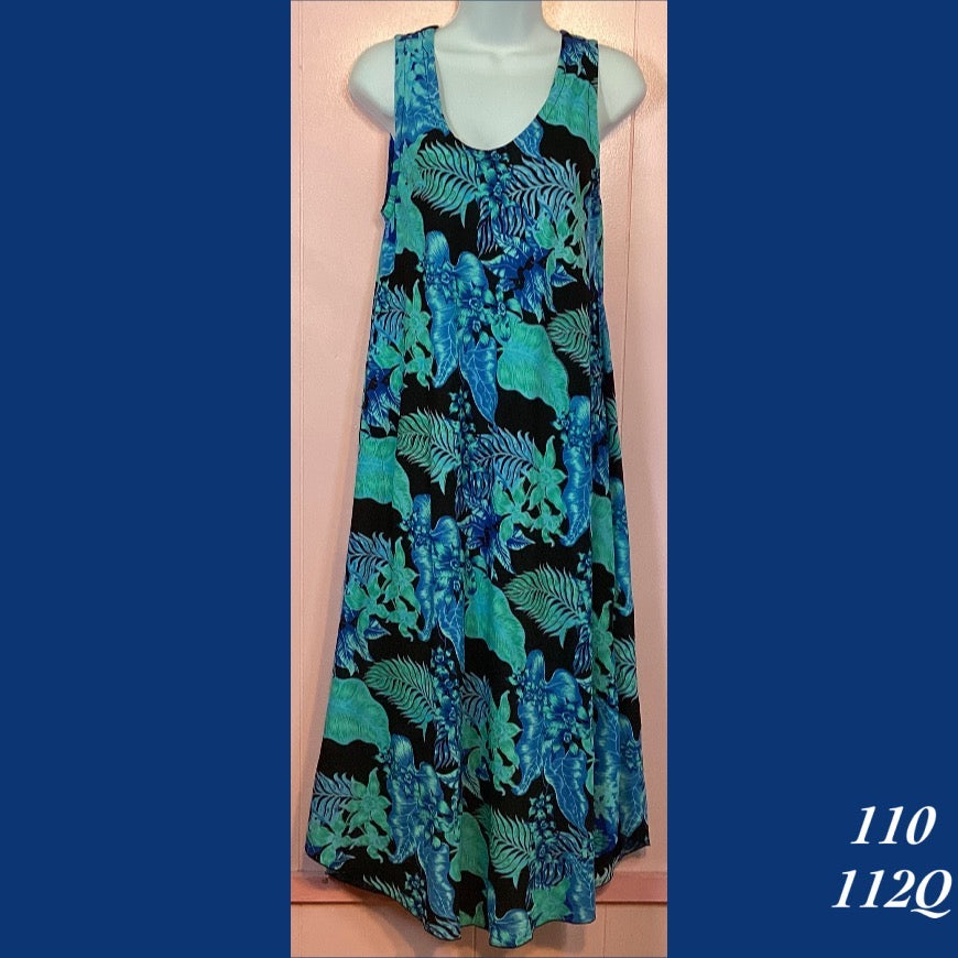 110 - 112Q , Resort Dress with pockets and scalloped hemline