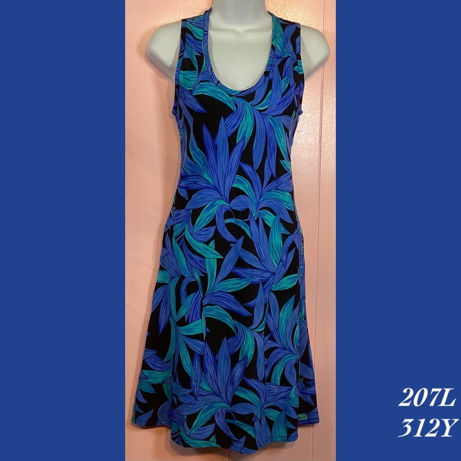 127 - 312Y , Relaxed fit pocket dress