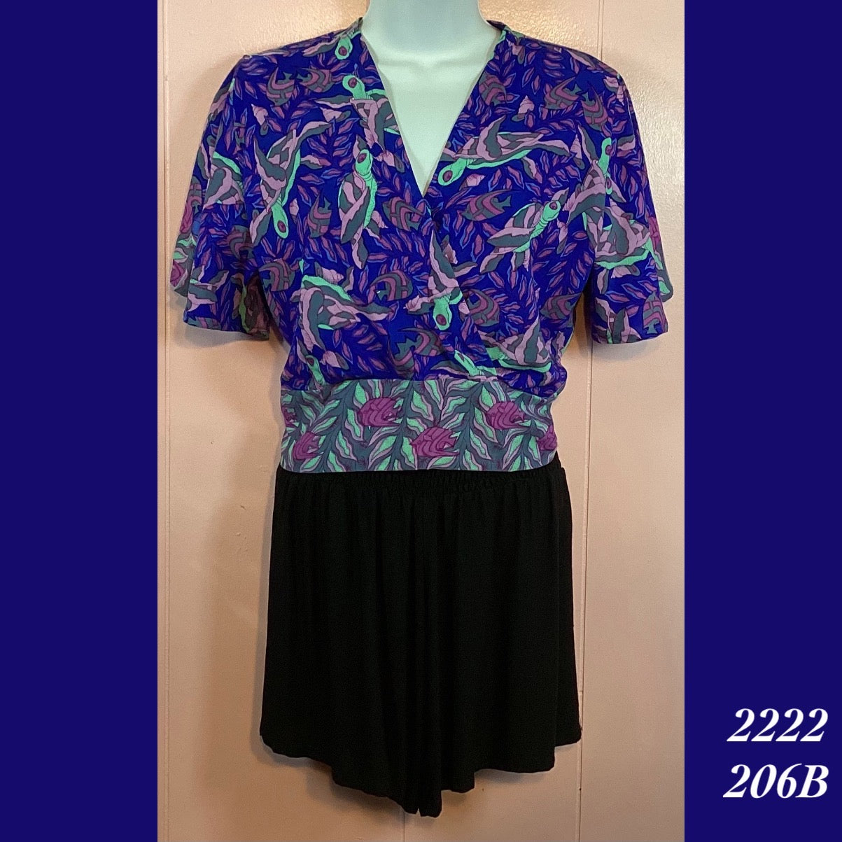 2222 - 206B  , Bell sleeved cross front top