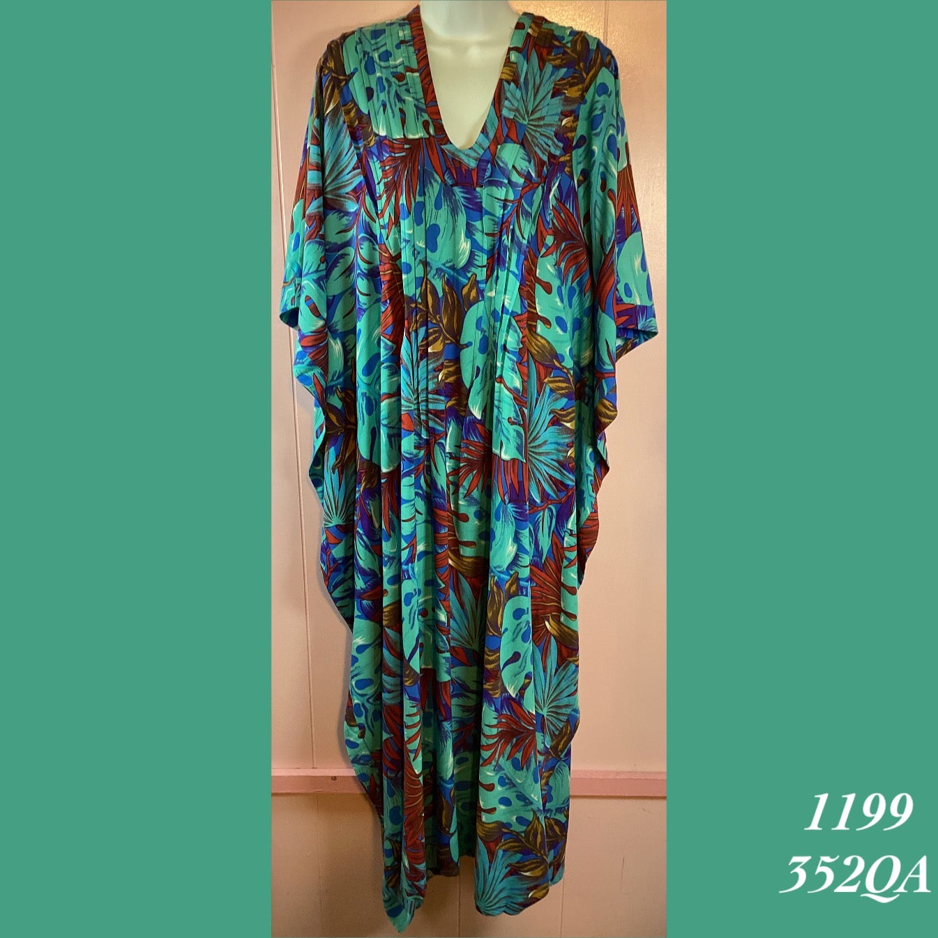 1199 - 352QA , Pleated caftan square bottom