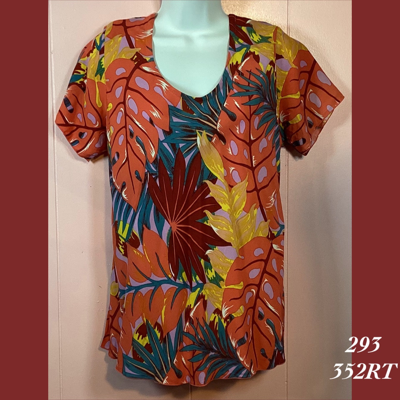 293 - 352RT , Sleeved bias cut top