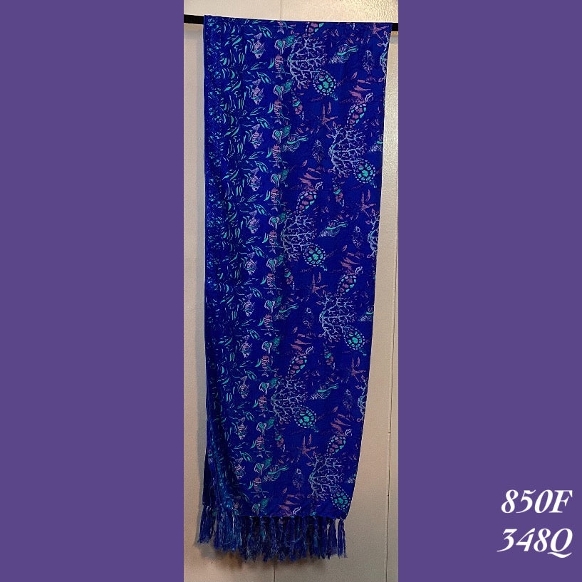 850F - 348Q , Fringed scarf