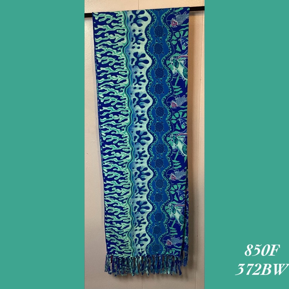 850F - 372BW , Fringed scarf