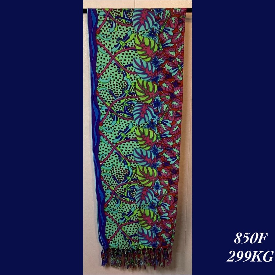 850F - 299KG , Fringed scarf