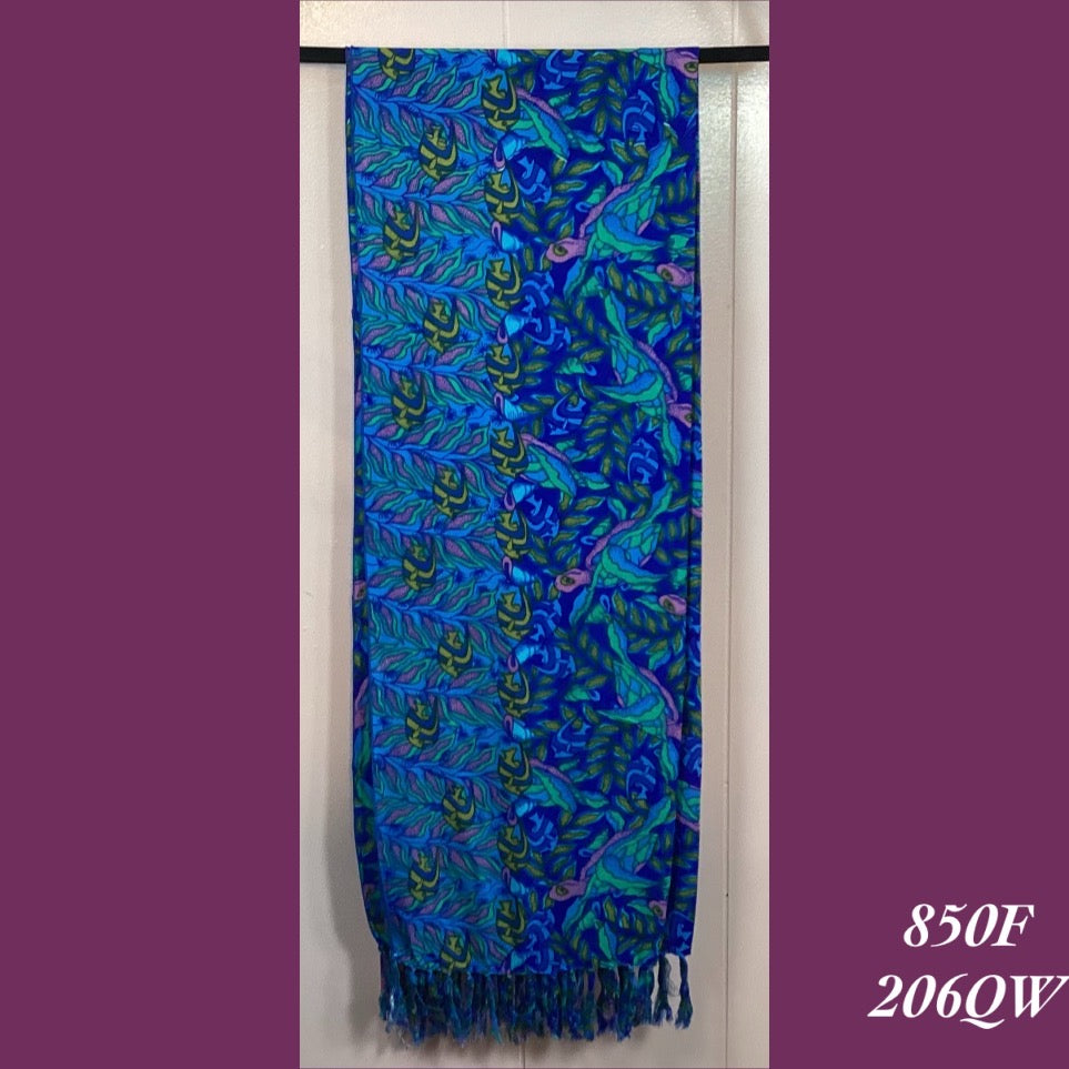 850F - 206QW , Fringed scarf
