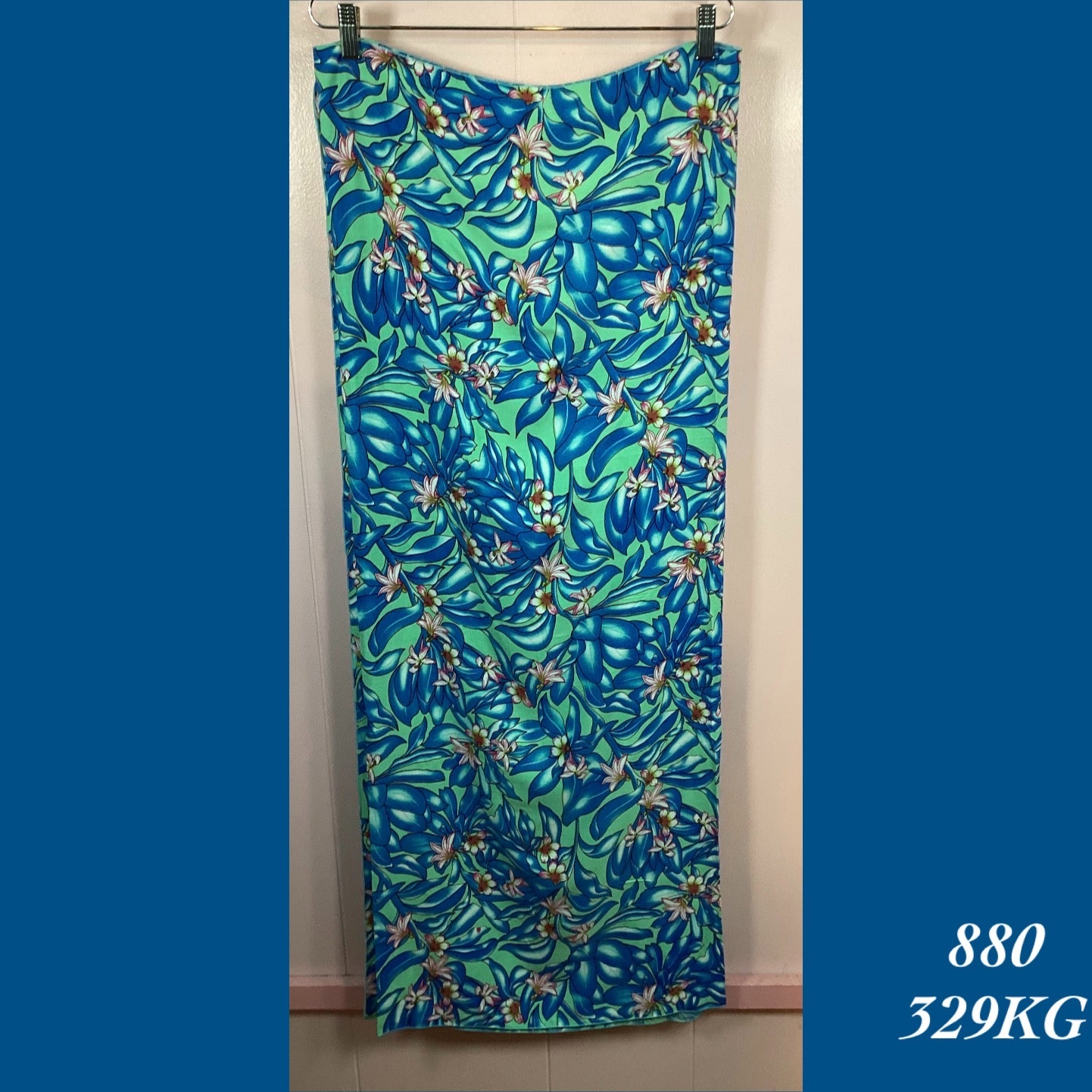 880 - 329KG , Sarong