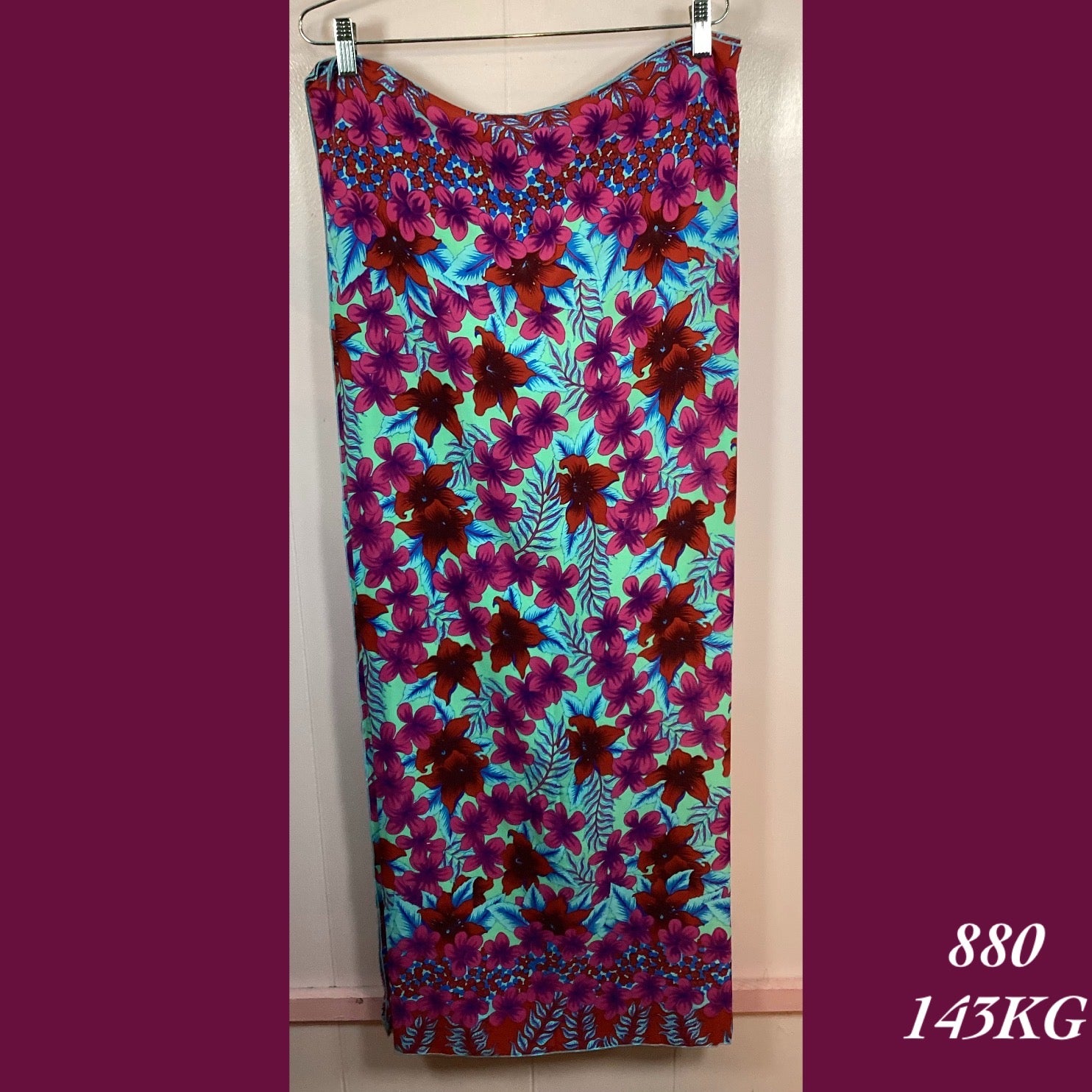 880 - 143KG , Sarong