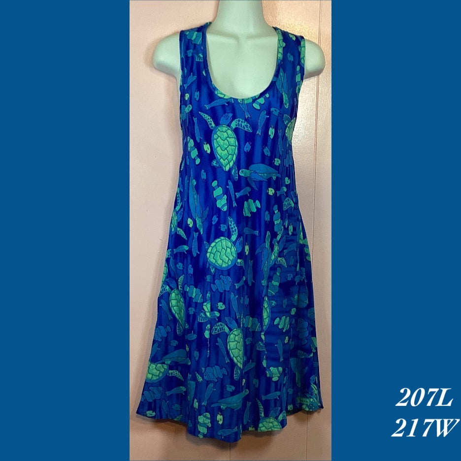 207L - 217W , Relaxed fit pocket dress