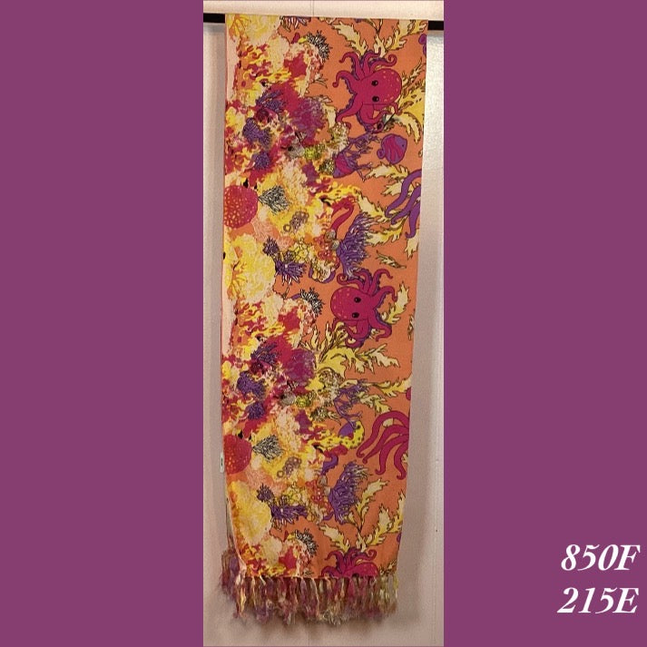850F - 215E , Fringed scarf