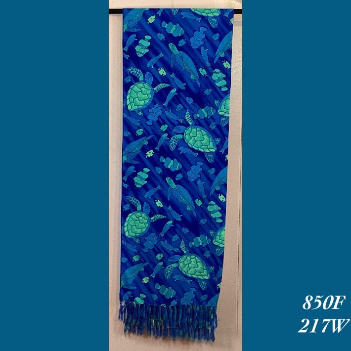 850F - 217W , Fringed scarf