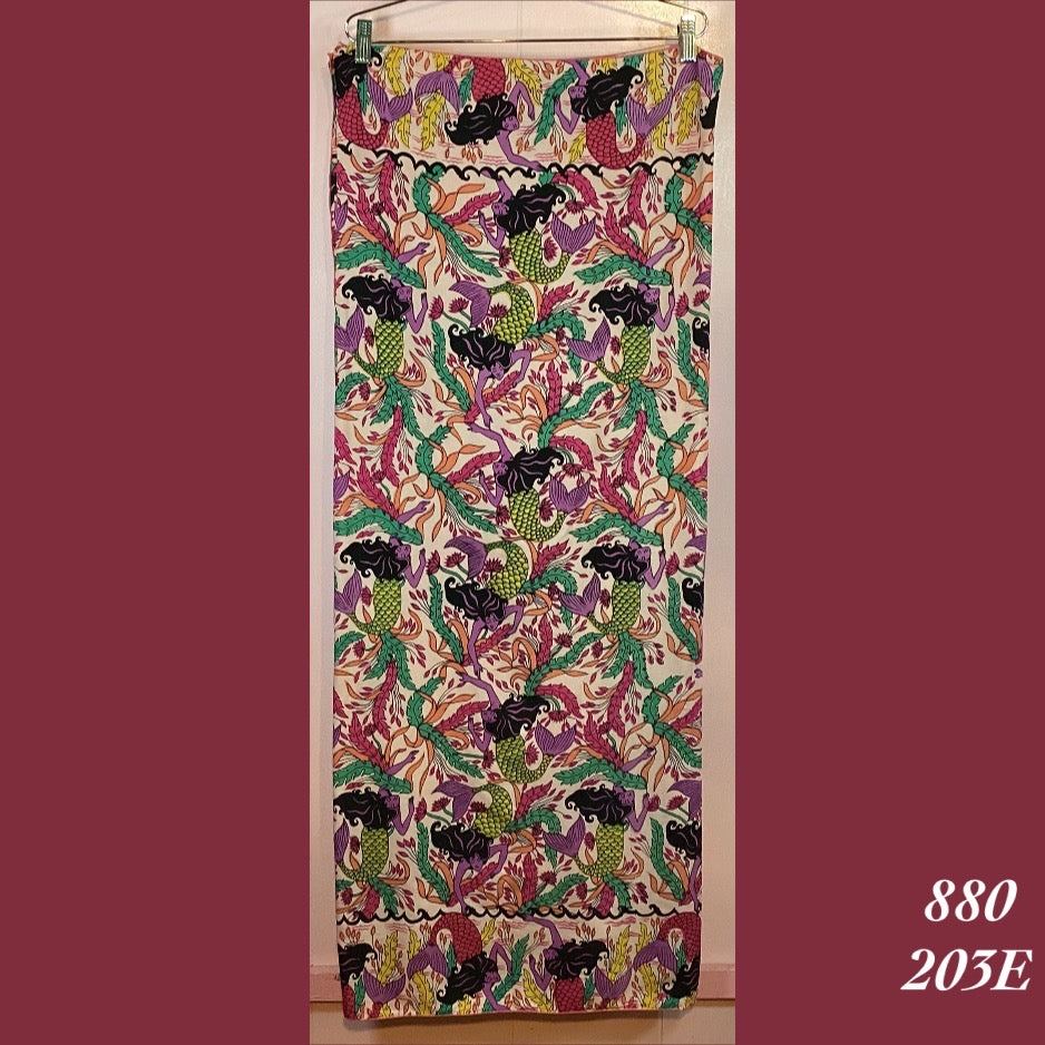 880 - 203E , Sarong