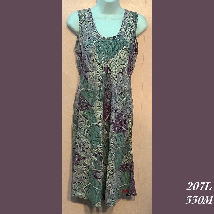 207L - 330M - Relaxed fit pocket dress