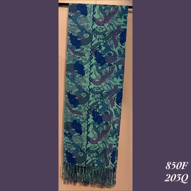 850F - 203Q , Fringed scarf