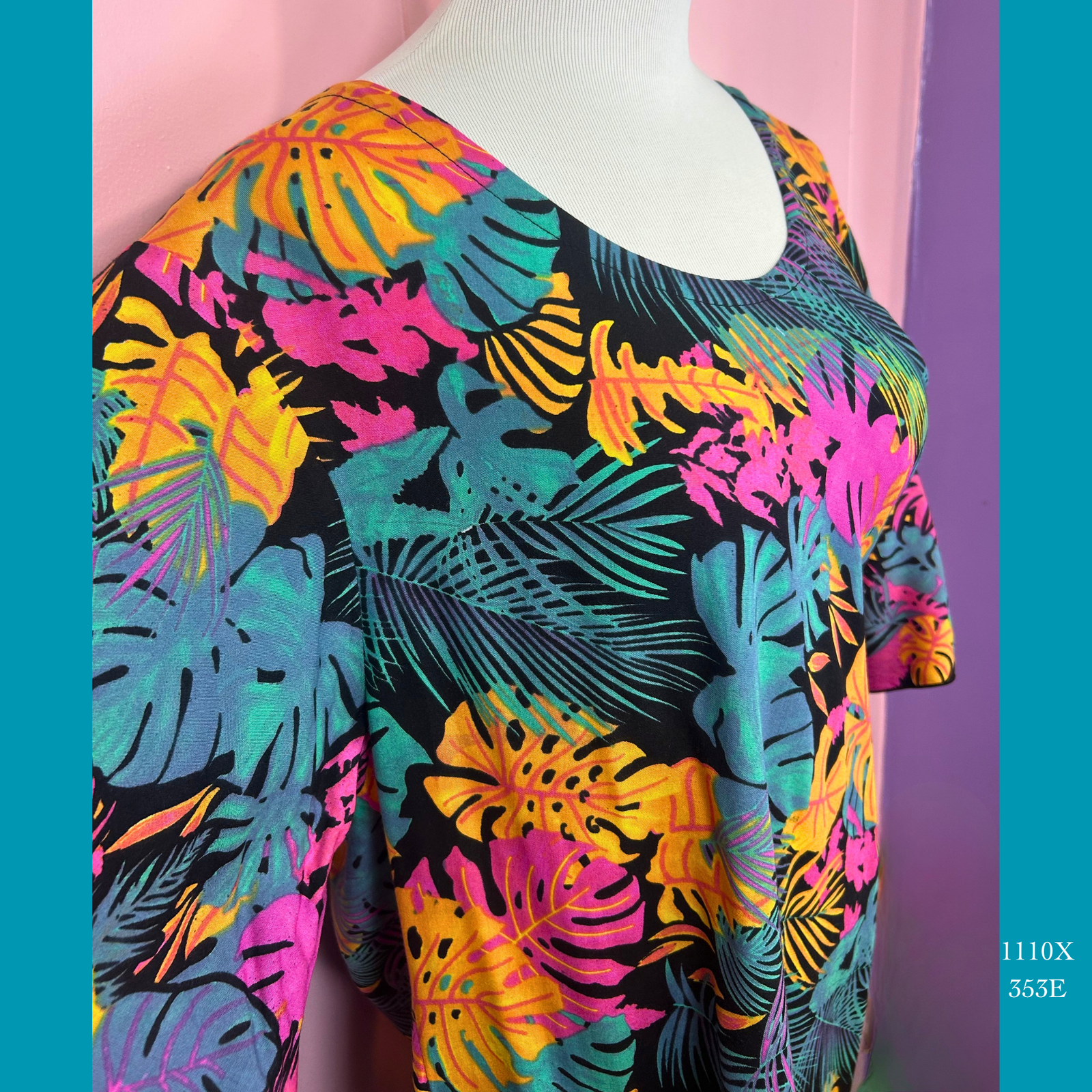 1110X- 353E , Plus Sized Resort Dress with Pockets and Sleeves