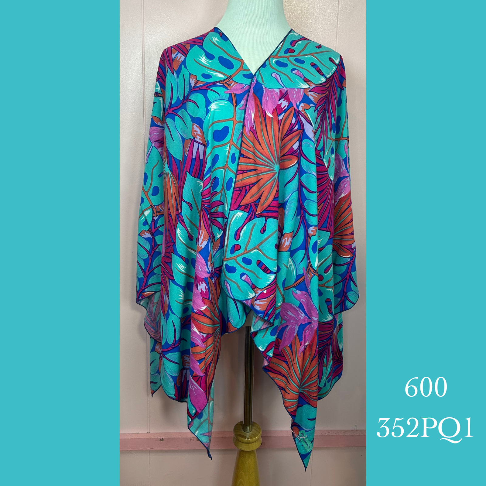 600 - 352PQ1, Shoulder Wrap Sarong