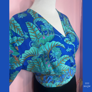 2222 - 381QW , Bell Sleeved Cross Front Top