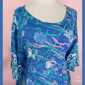 1110X - 372BW , Resort Dress with pockets and scalloped hemline and sleeves Plus Size