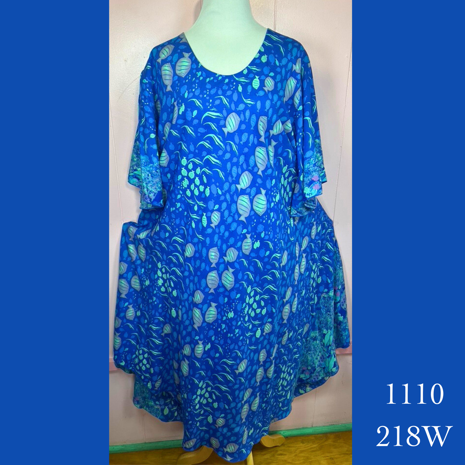 1110X - 218W , Resort Dress with pockets and scalloped hemline and sleeves Plus Size