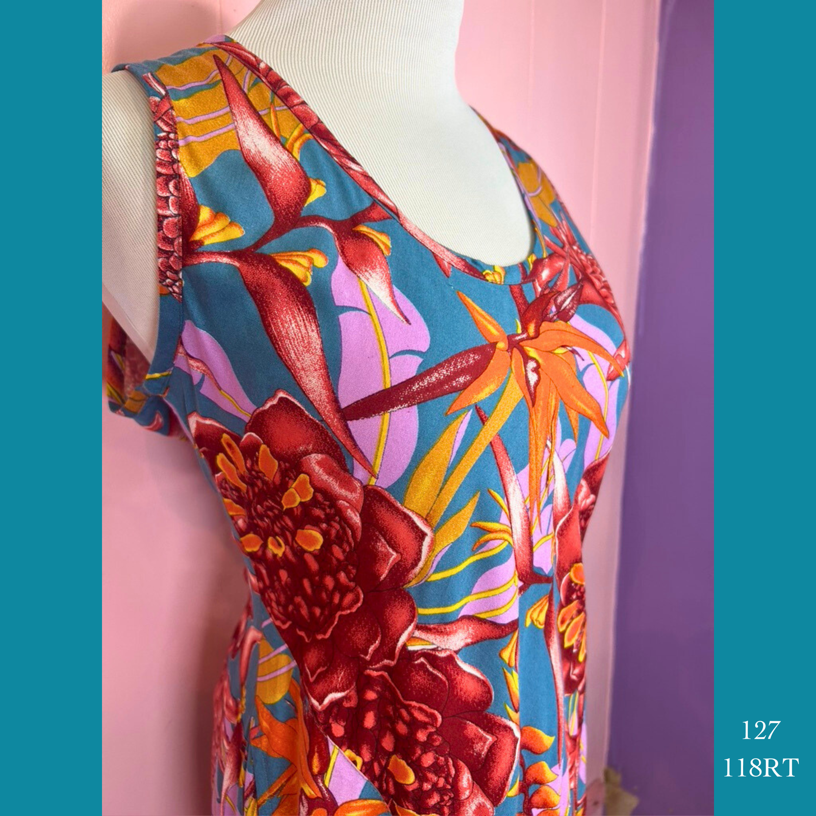 127- 118RT , Relaxed fit pocket dress