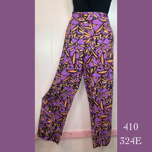 410 - 324E , Elastic back capri pant