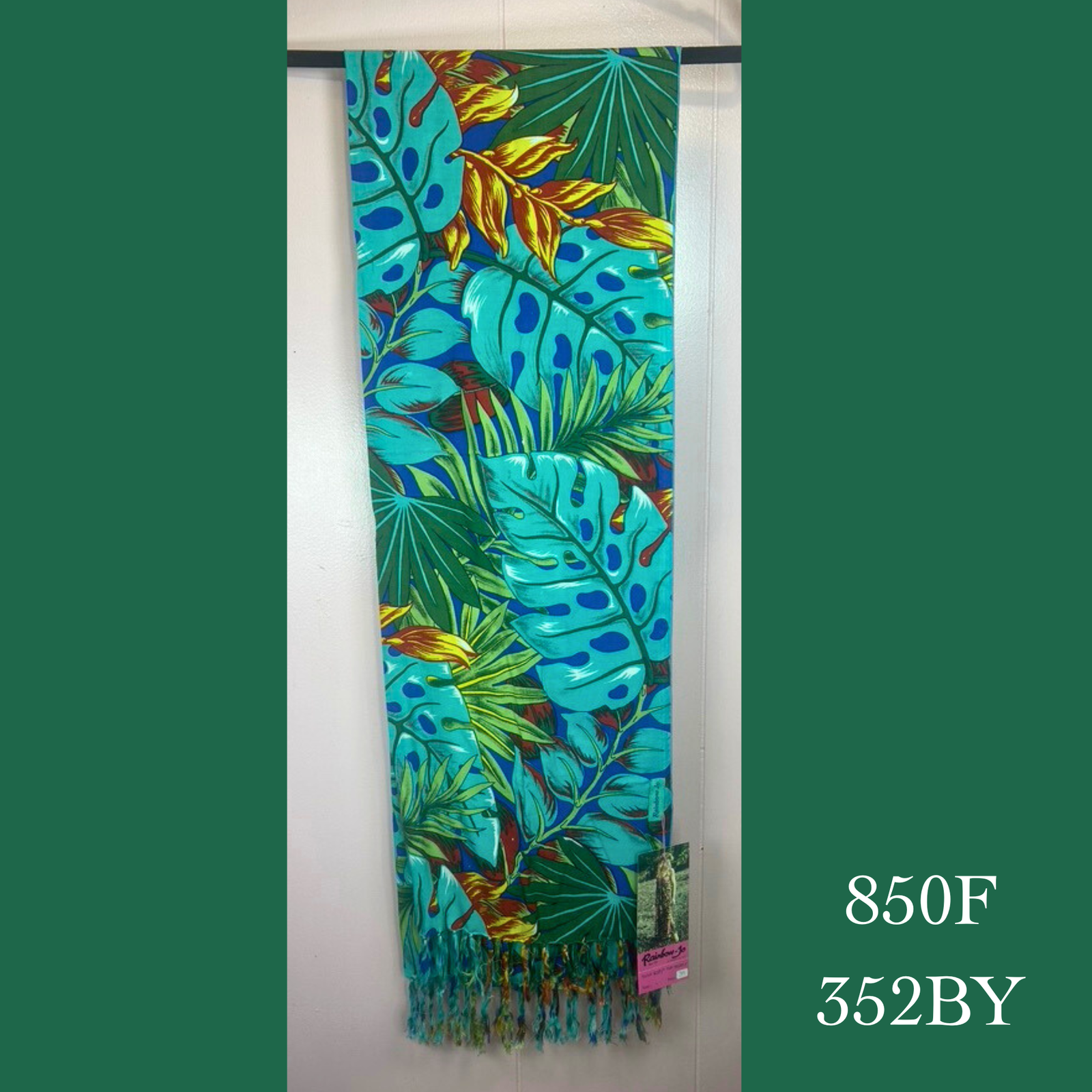 850F - 352BY , Fringed scarf