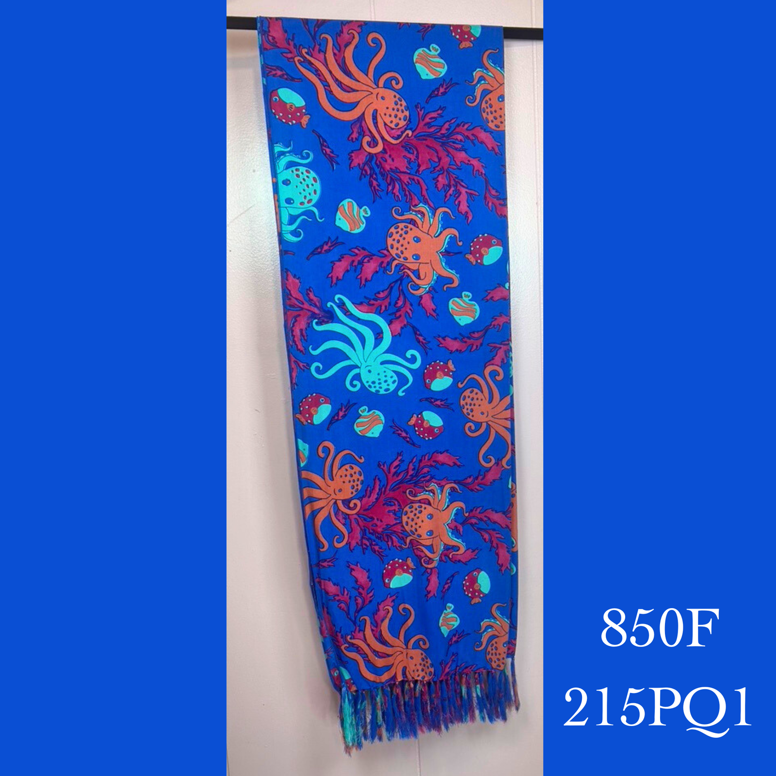 850F - 215PQ1 , Fringed scarf