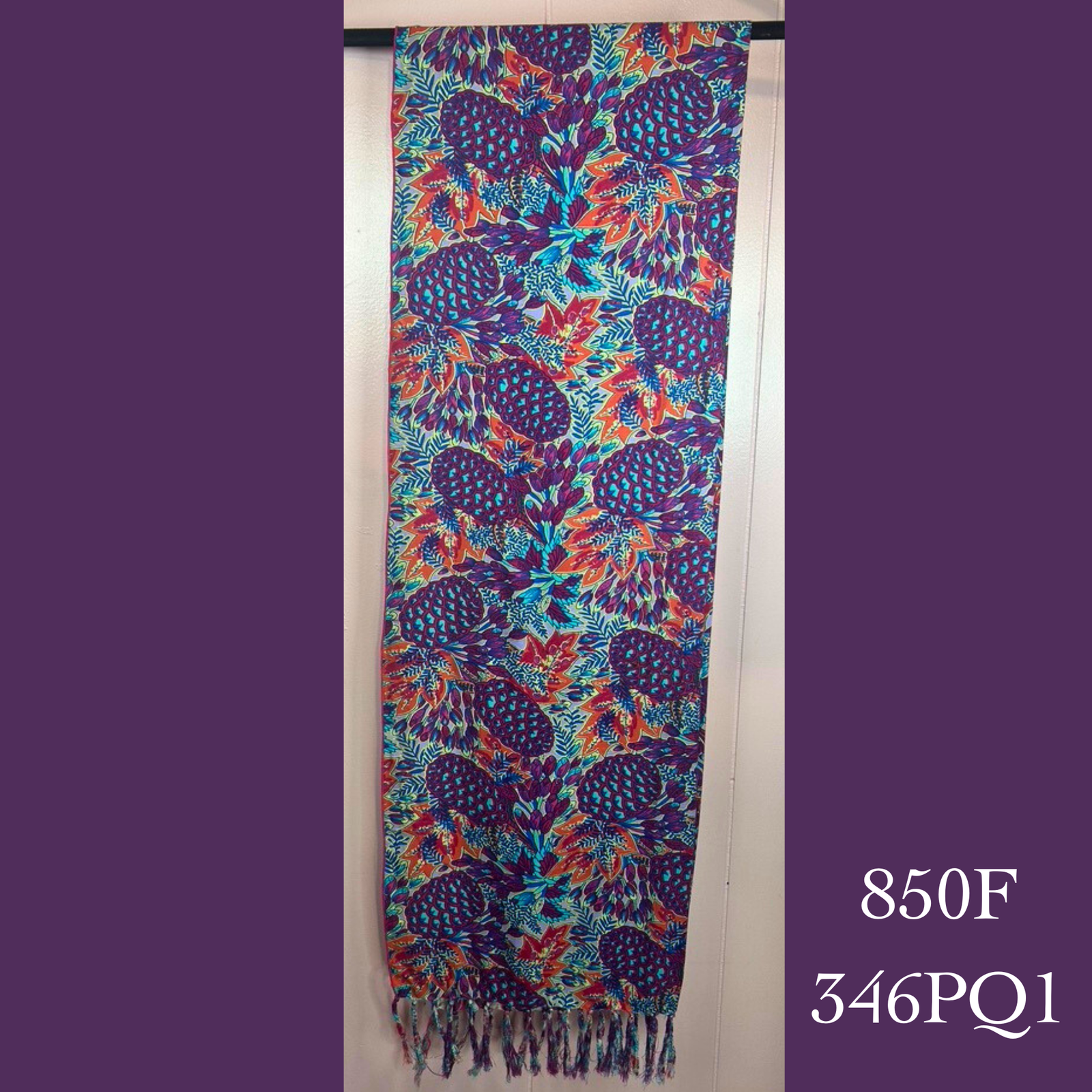 850F - 346PQ1 , Fringed scarf
