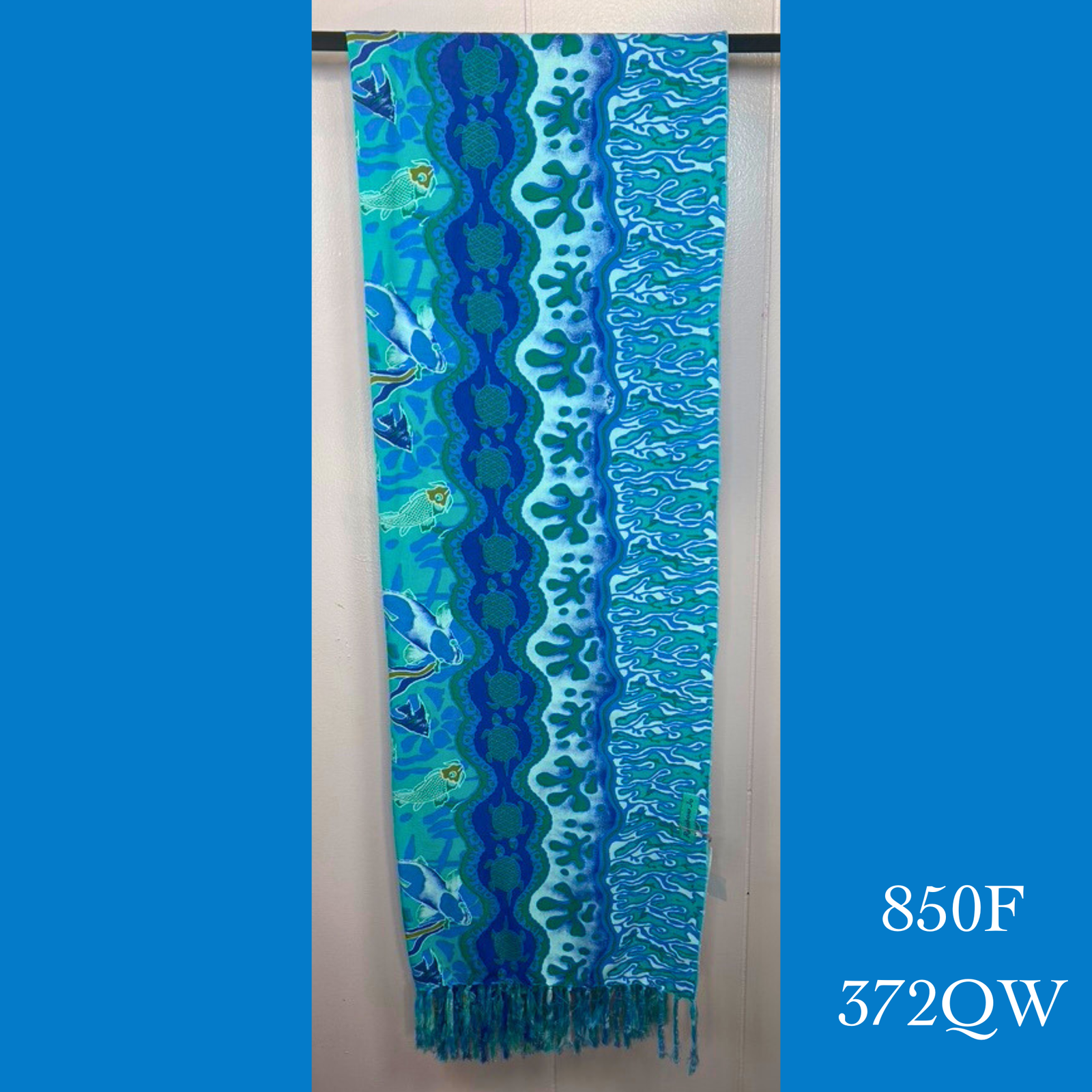 850F - 372QW , Fringed scarf