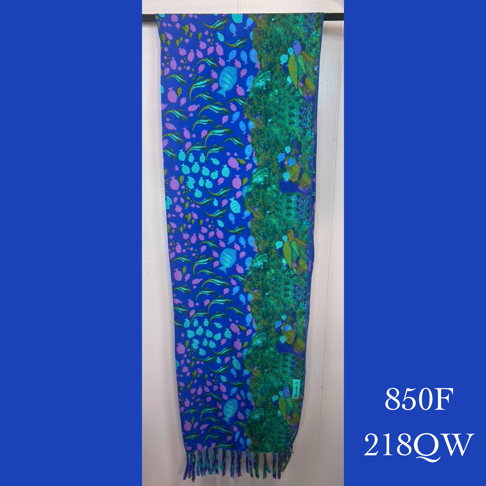 850F - 218QW , Fringed scarf