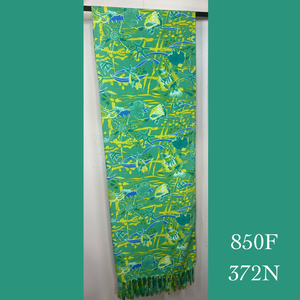 850F - 372N , Fringed scarf