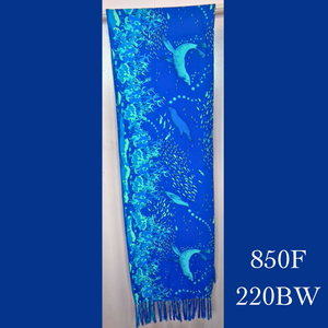 850F - 220BW , Fringed scarf
