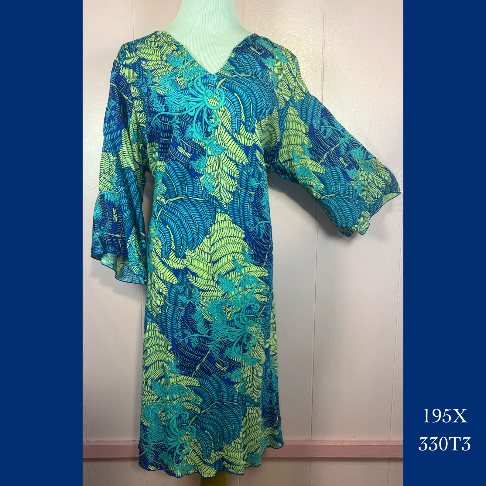 195X - 330T3 , Tunic dress with 3/4 sleeve plus size