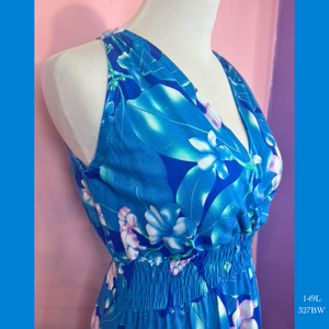 149LX - 327BW, Plus Sized Halter Back Dress with Pockets