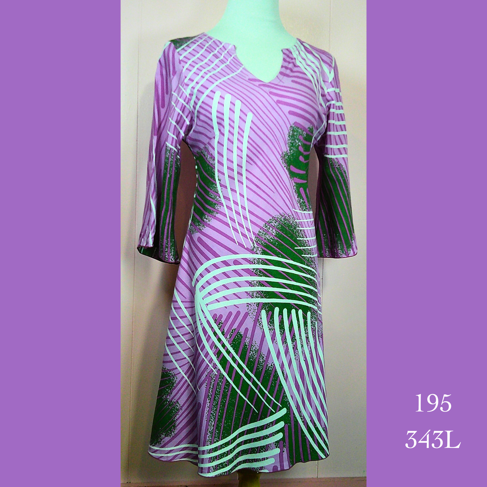 195 - 343L , 3/4 Sleeve Tunic Dress