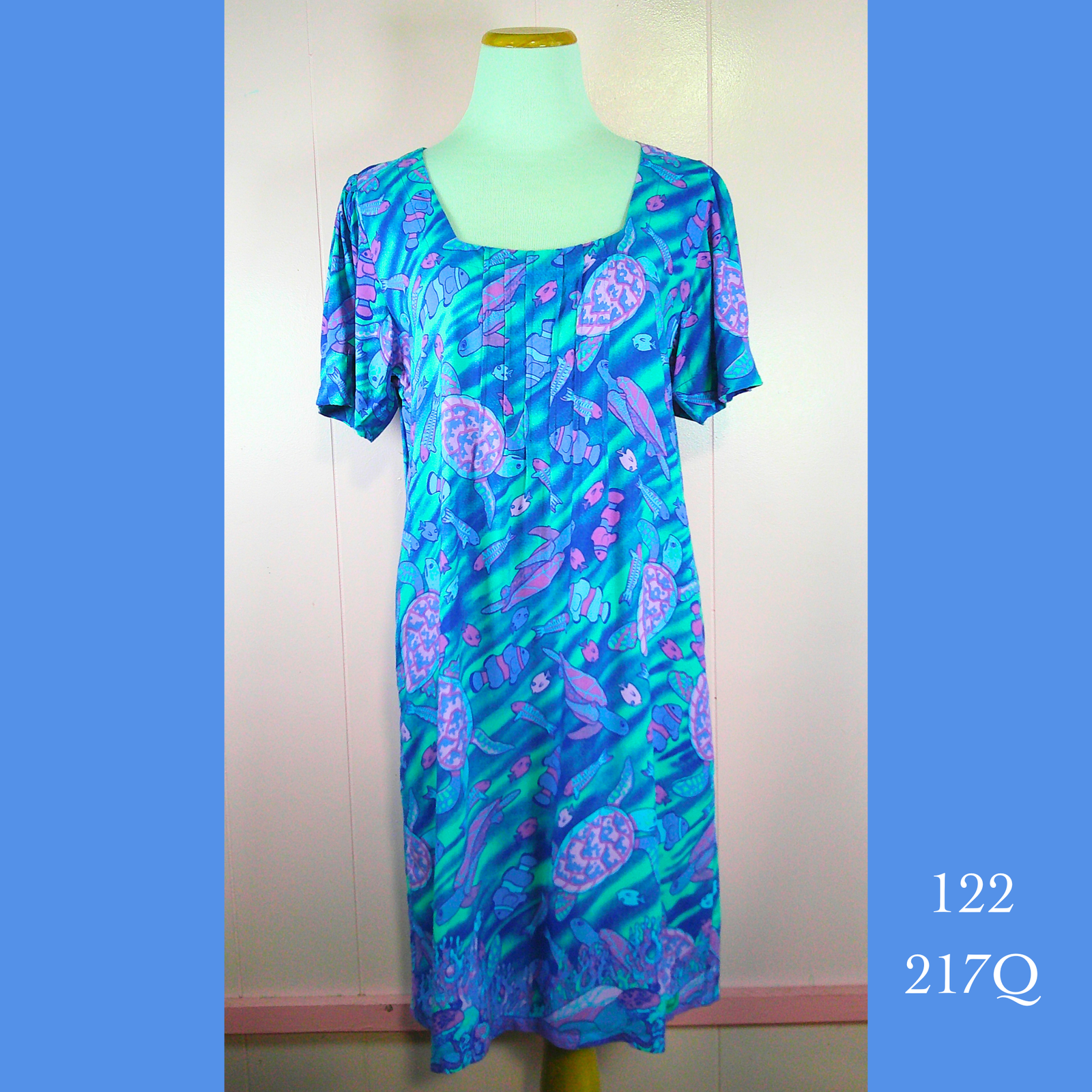 122 - 217Q , Pleated Sleeved Dress with Pockets