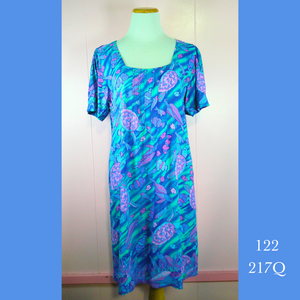 122 - 217Q , Pleated Sleeved Dress with Pockets