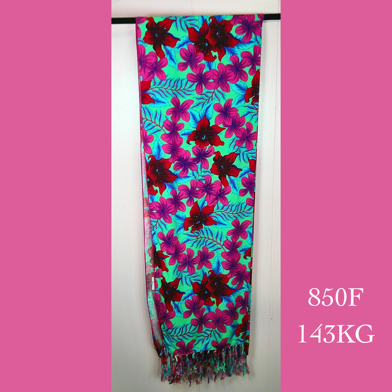 850F - 143KG , Fringed Scarf