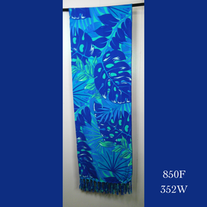 850F - 352W , Fringed Scarf