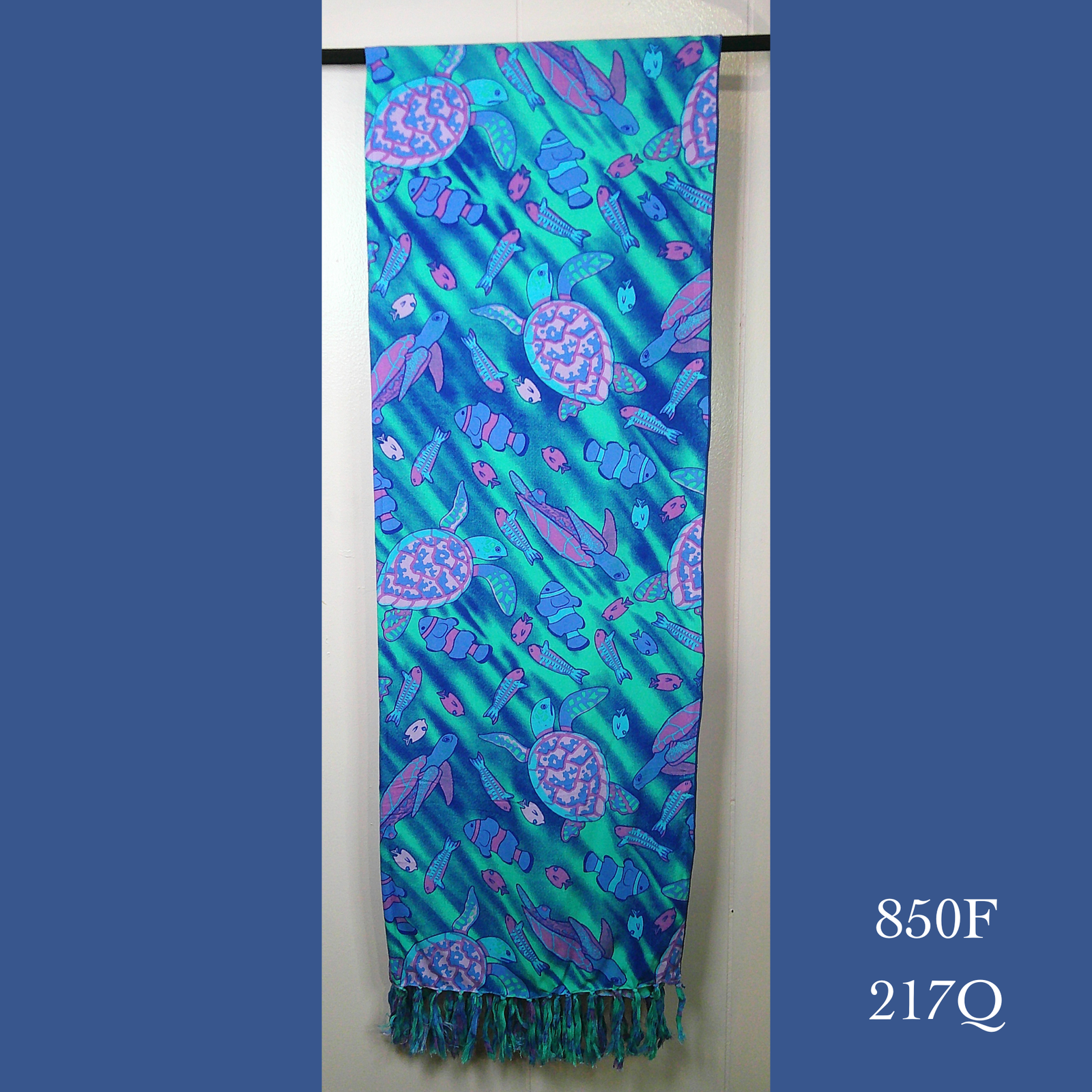 850F - 217Q , Fringed Scarf