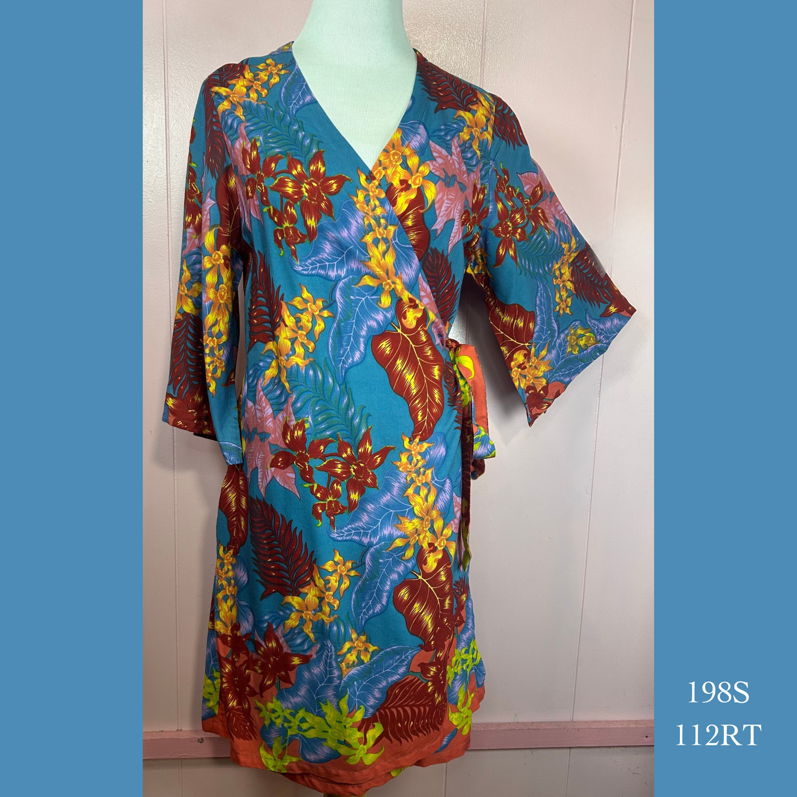 198S - 112RT , Kimono Robe with Pockets