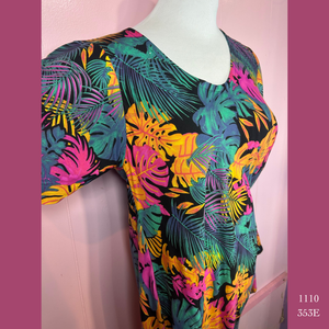 1110- 353E , Plus Sized Resort Dress with Pockets and Sleeves