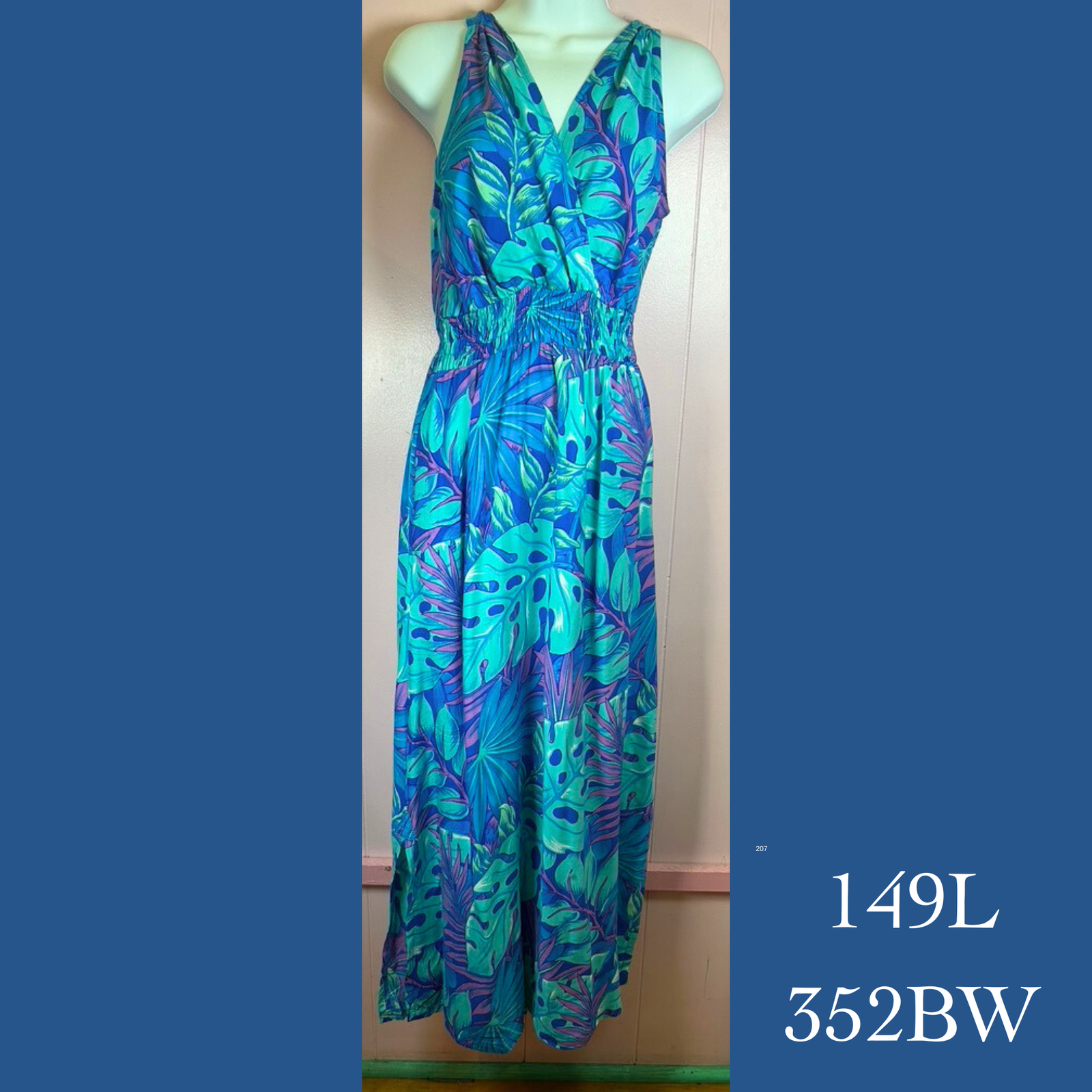 149L - 352BW, Halter Back Dress Long with Pockets