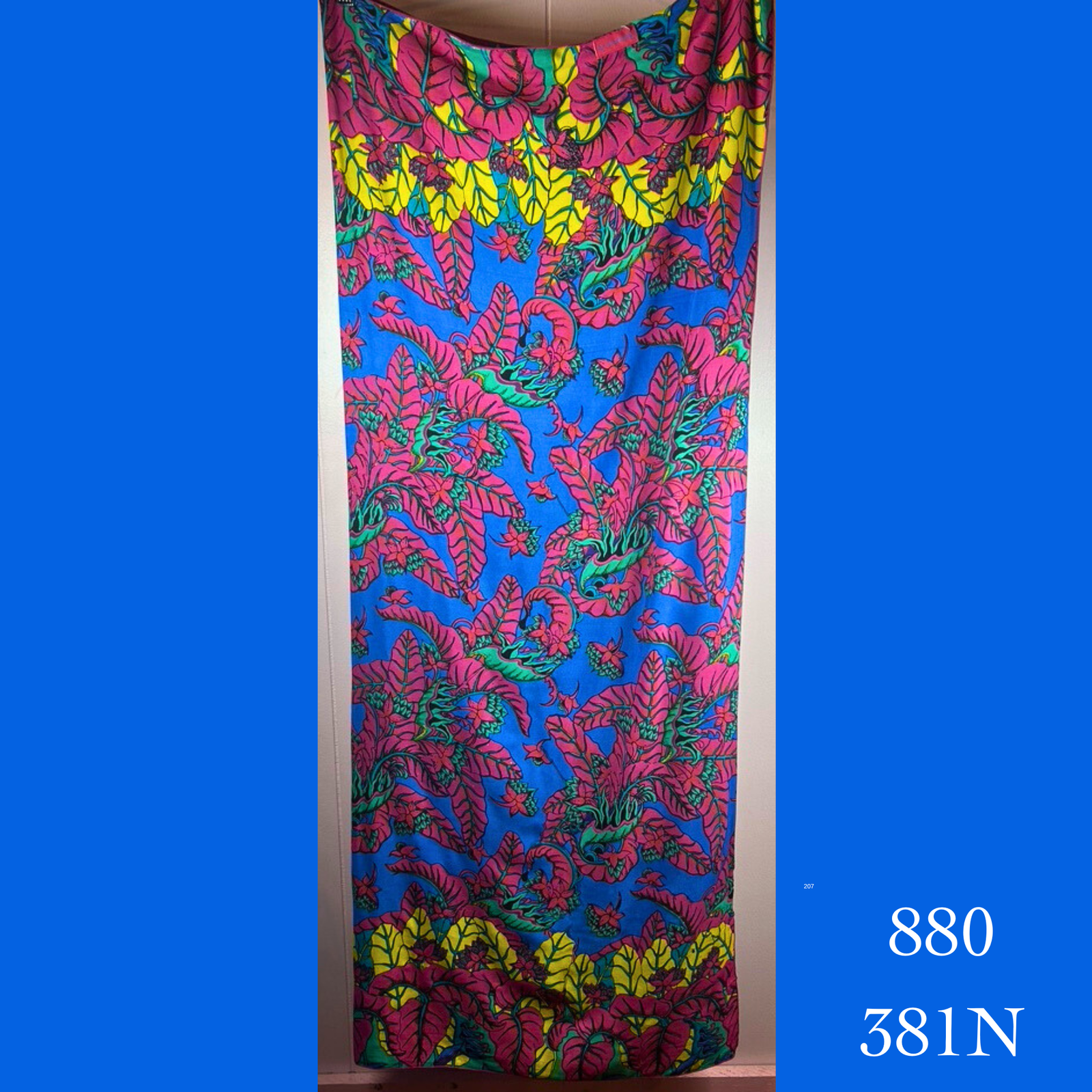 880 - 381N, Sarong