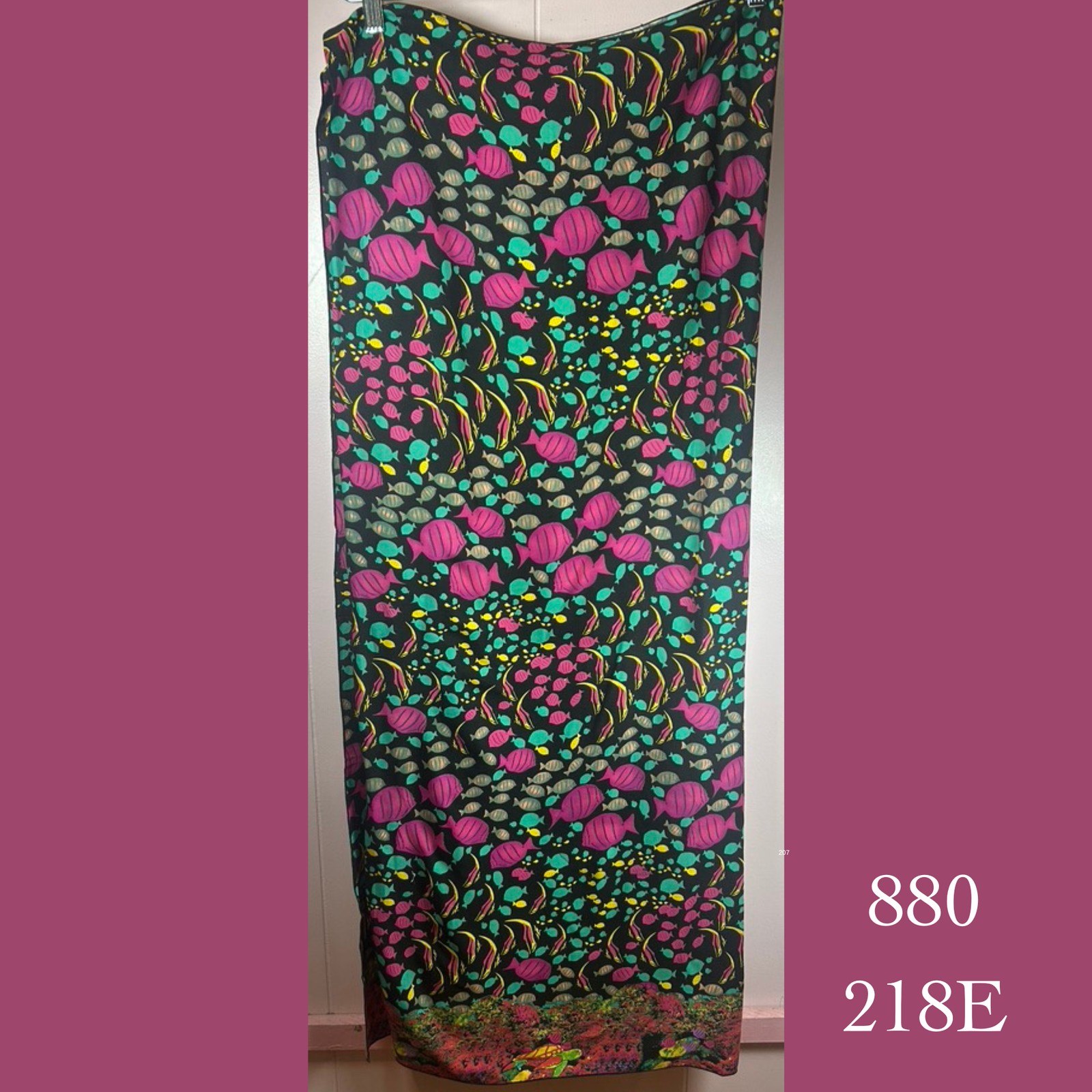 880 - 218E, Sarong